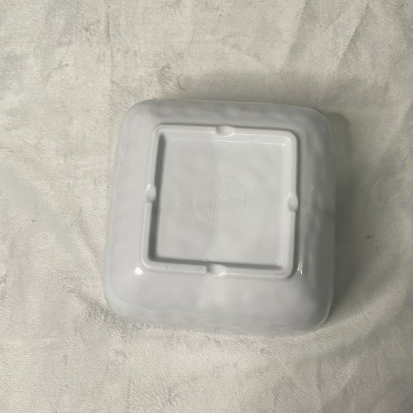 Melamine White & Sliver Snowflake Platter, Tray & Bowl Set - Picture 8 of 9